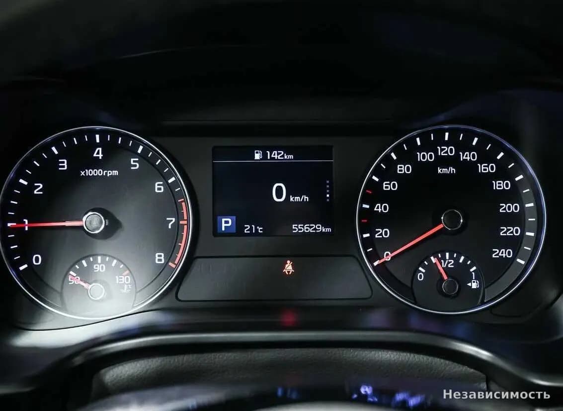 KIA Cerato 2018 с пробегом — фото 9