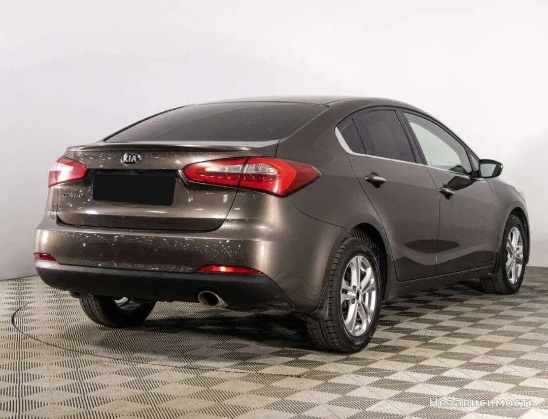 KIA Cerato 2014 с пробегом — фото 5