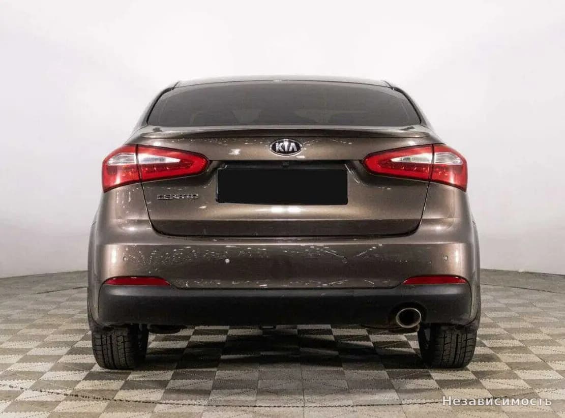 KIA Cerato 2014 с пробегом — фото 6