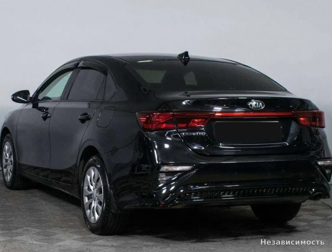 KIA Cerato 2018 с пробегом — фото 6