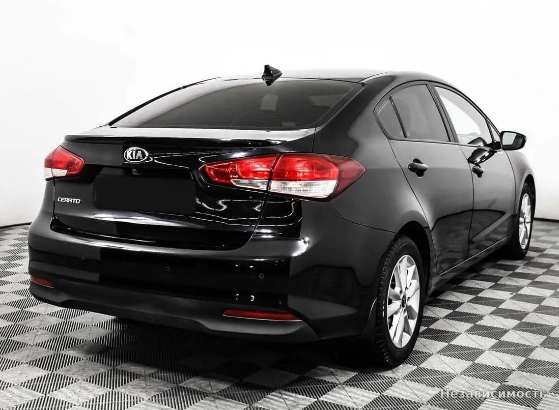 KIA Cerato 2017 с пробегом — фото 5