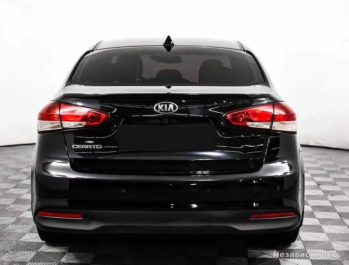 KIA Cerato 2017 с пробегом — фото 6