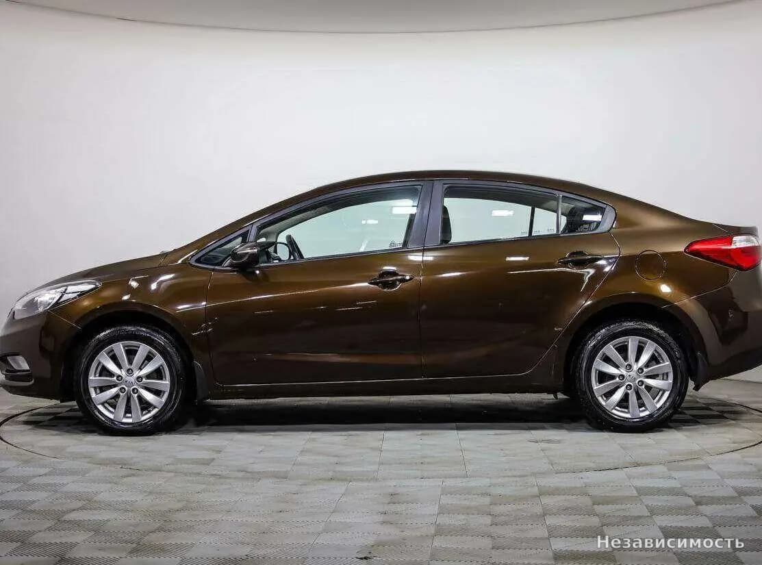 KIA Cerato 2015 с пробегом — фото 7