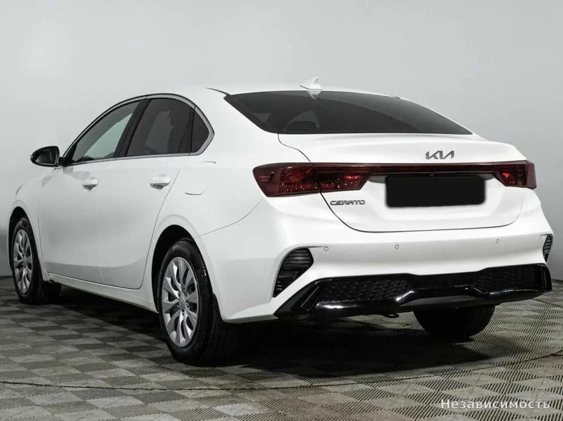 KIA Cerato 2022 с пробегом — фото 7