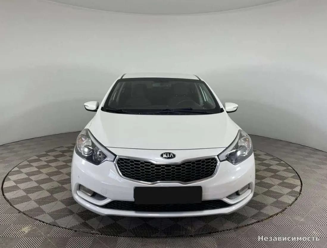 KIA Cerato 2014 с пробегом — фото 2