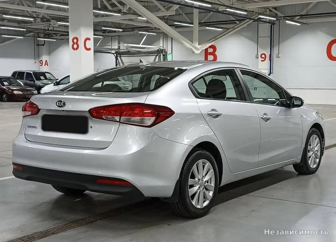 KIA Cerato 2018 с пробегом — фото 5
