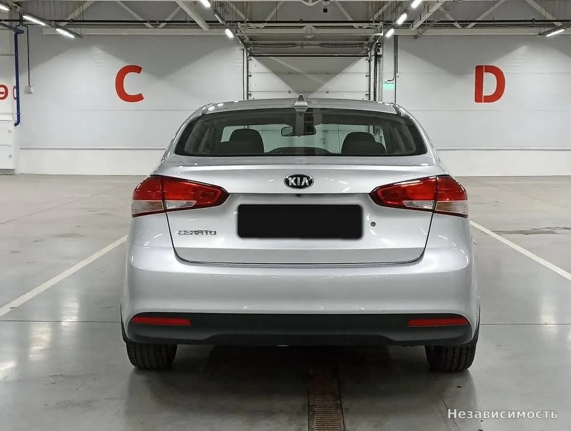 KIA Cerato 2018 с пробегом — фото 6