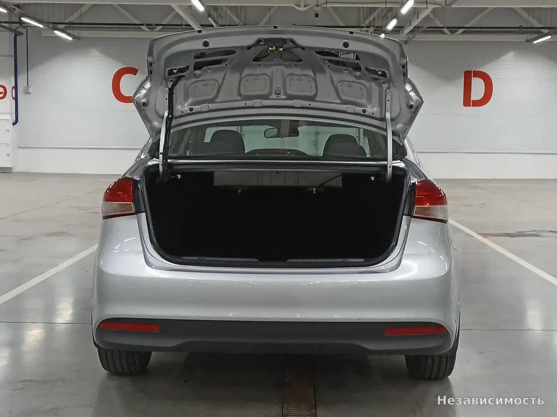 KIA Cerato 2018 с пробегом — фото 10