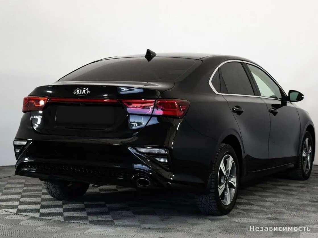 KIA Cerato 2019 с пробегом — фото 4