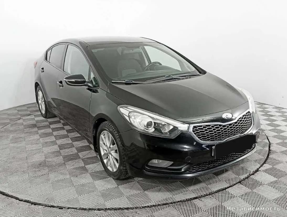 KIA Cerato 2013 с пробегом — фото 3