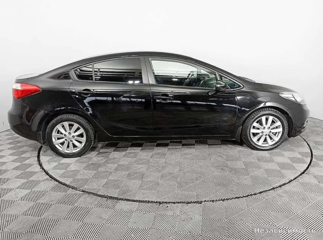 KIA Cerato 2013 с пробегом — фото 4