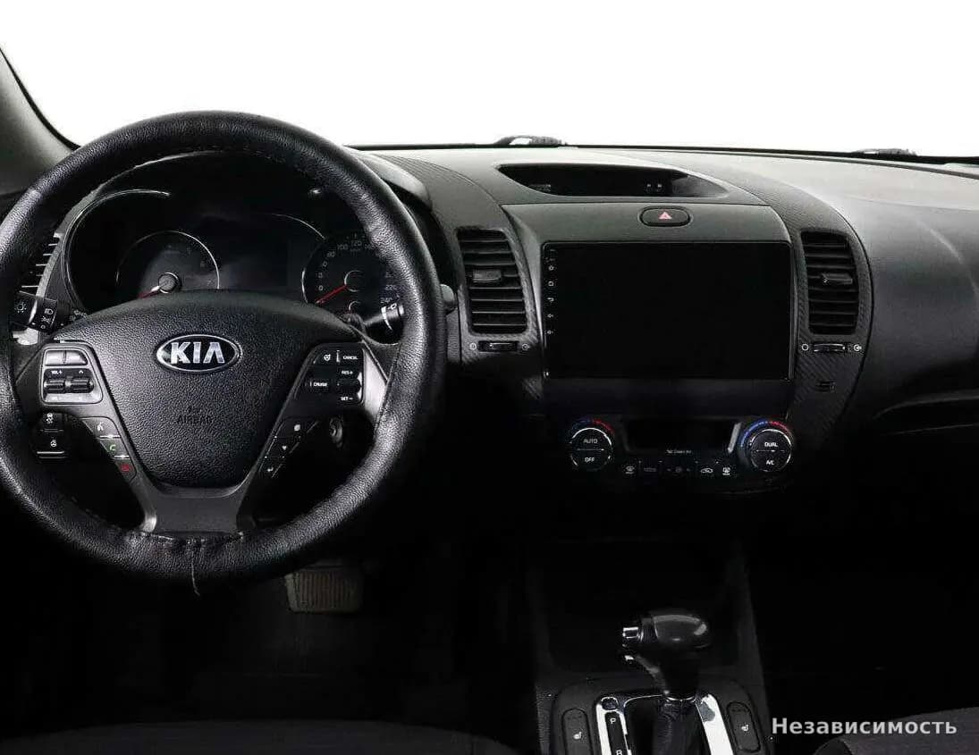 KIA Cerato 2015 с пробегом — фото 10