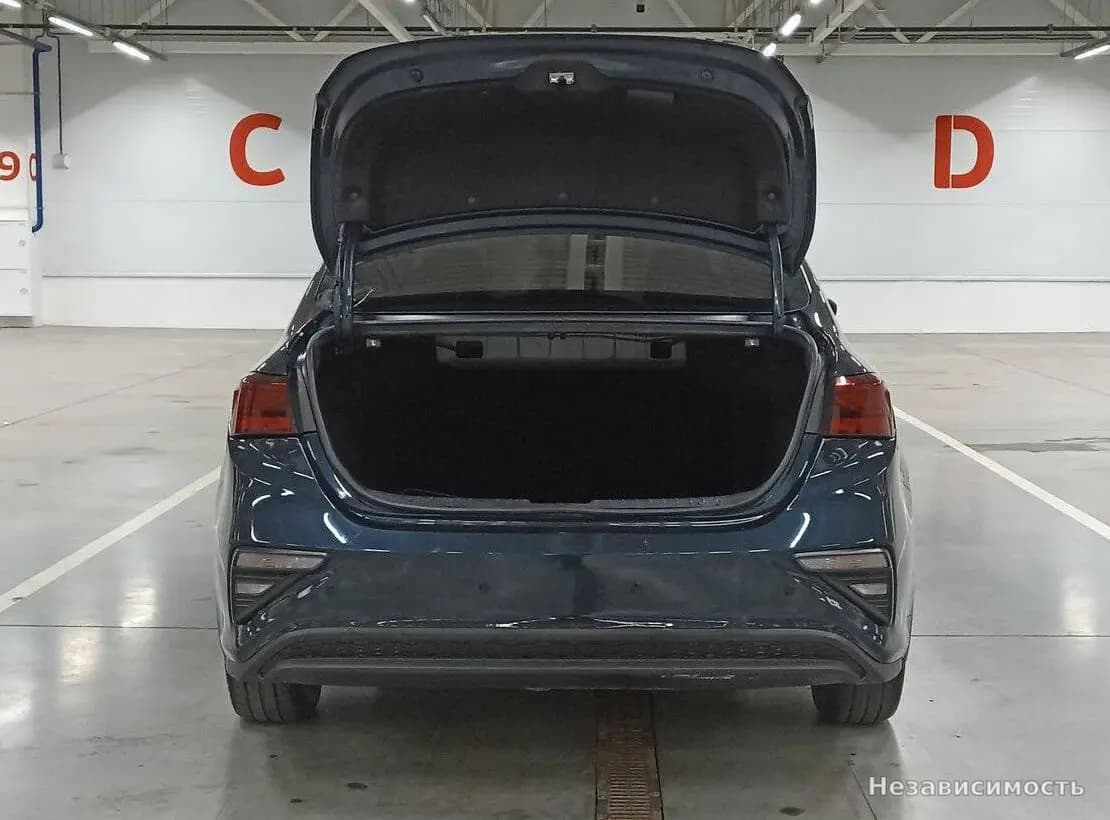 KIA Cerato 2019 с пробегом — фото 9