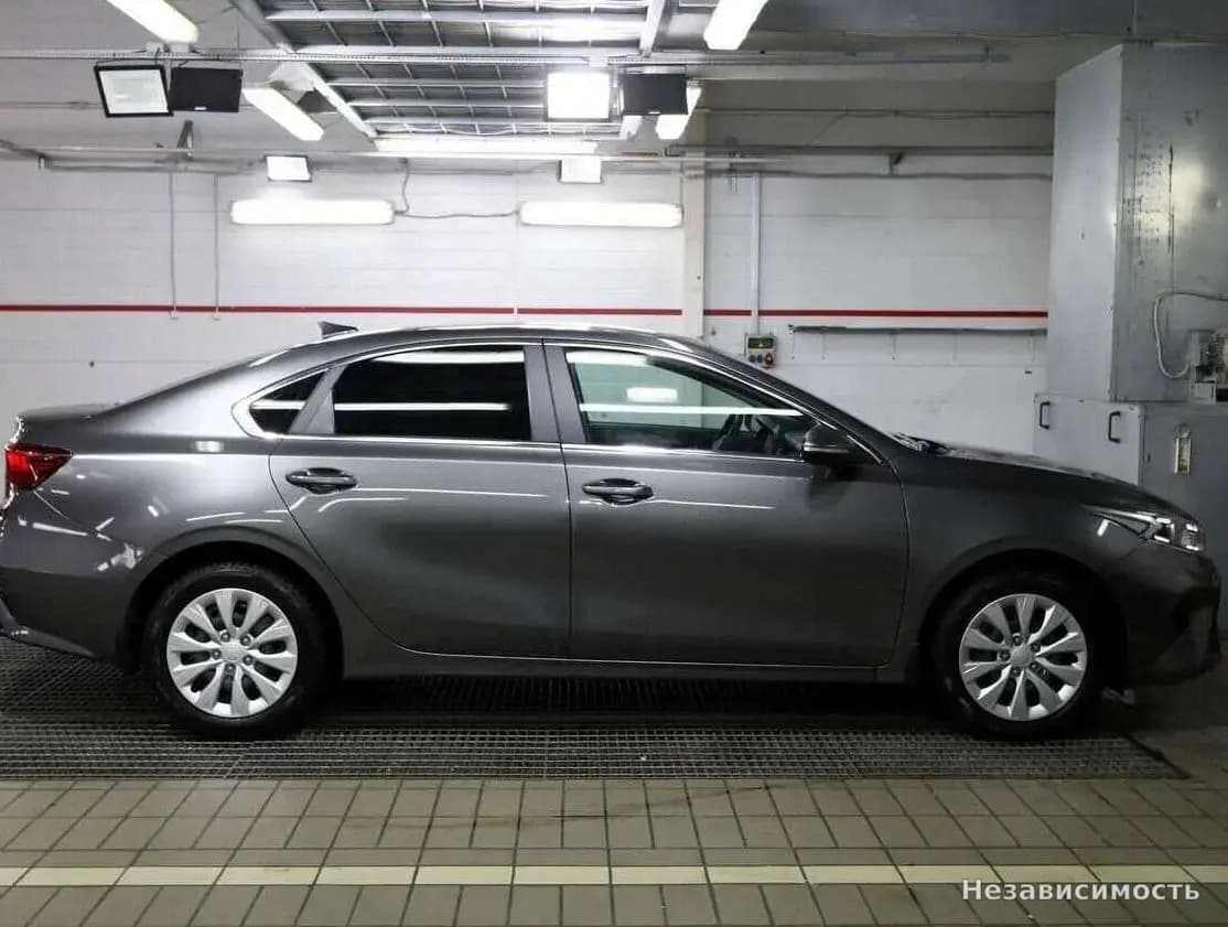 KIA Cerato 2021 с пробегом — фото 10