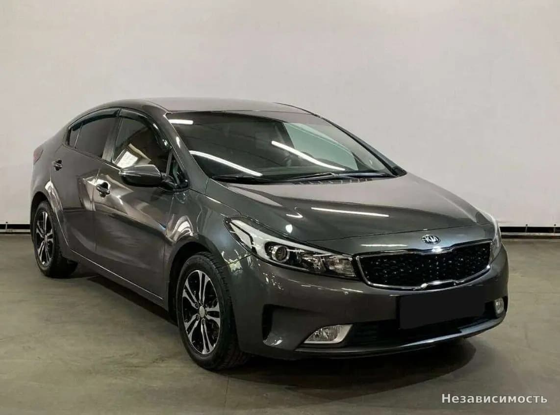 KIA Cerato 2018 с пробегом — фото 3