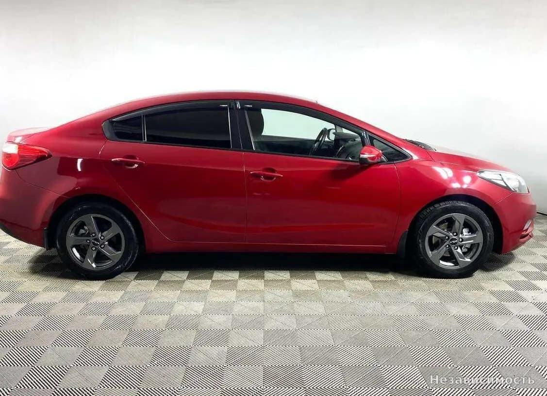 KIA Cerato 2013 с пробегом — фото 3