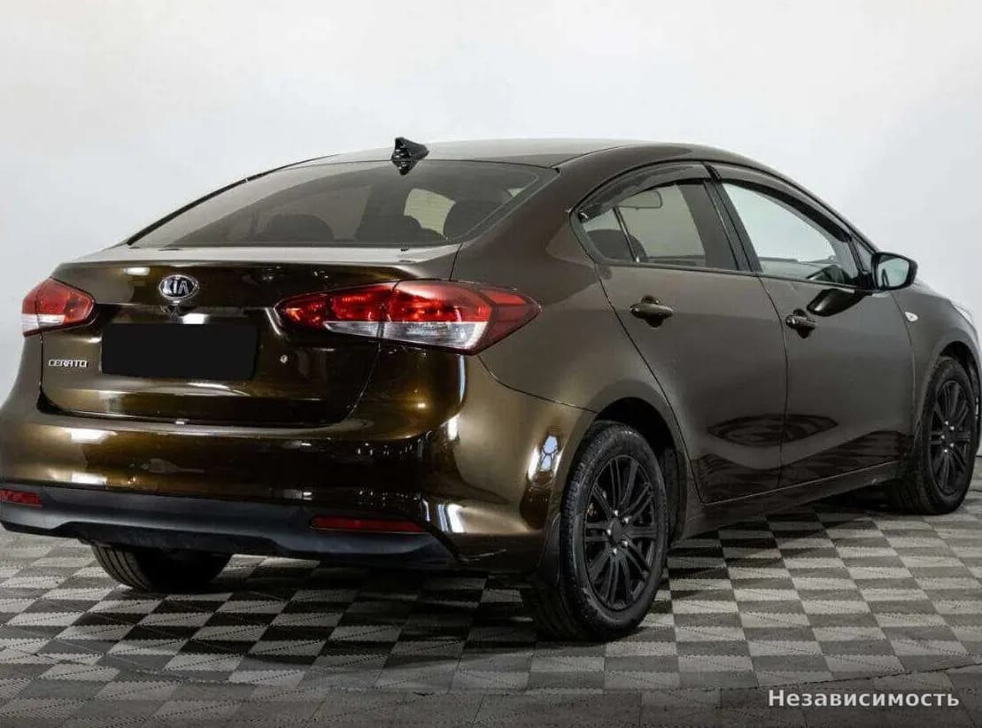 KIA Cerato 2018 с пробегом — фото 4