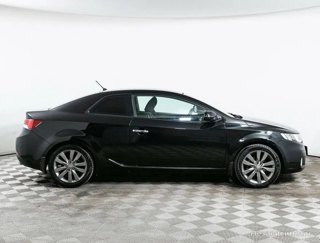KIA Cerato 2012 с пробегом — фото 4