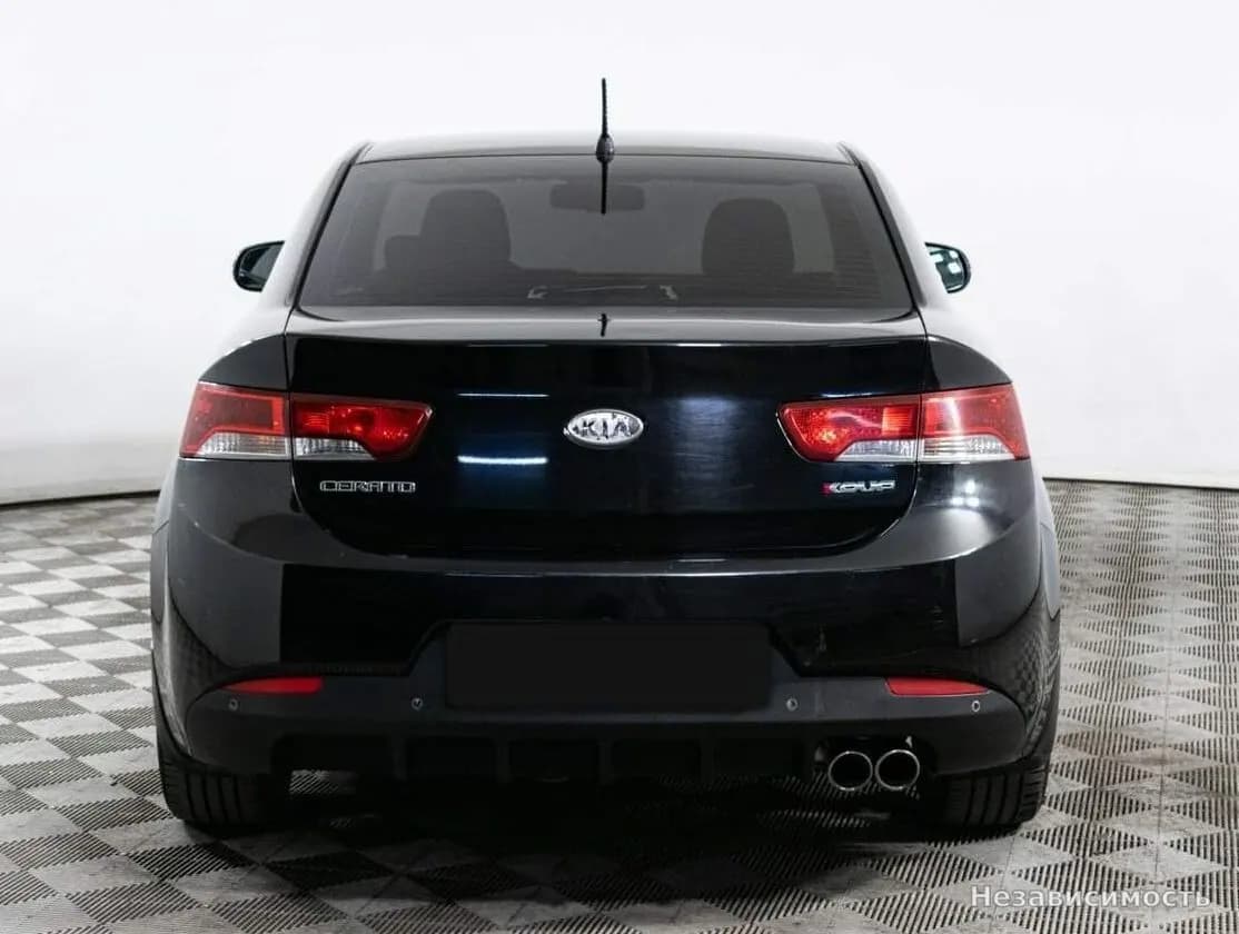 KIA Cerato 2012 с пробегом — фото 6
