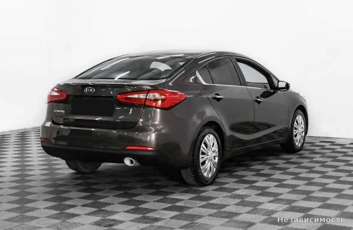 KIA Cerato 2013 с пробегом — фото 4
