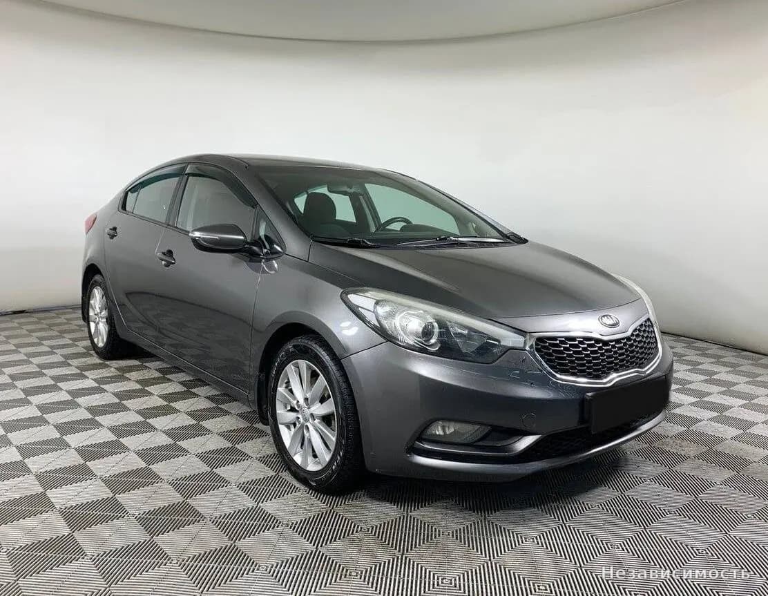 KIA Cerato 2013 с пробегом — фото 3