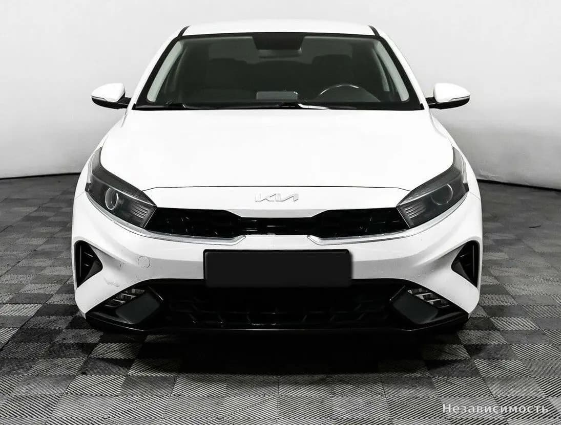 KIA Cerato 2022 с пробегом — фото 2
