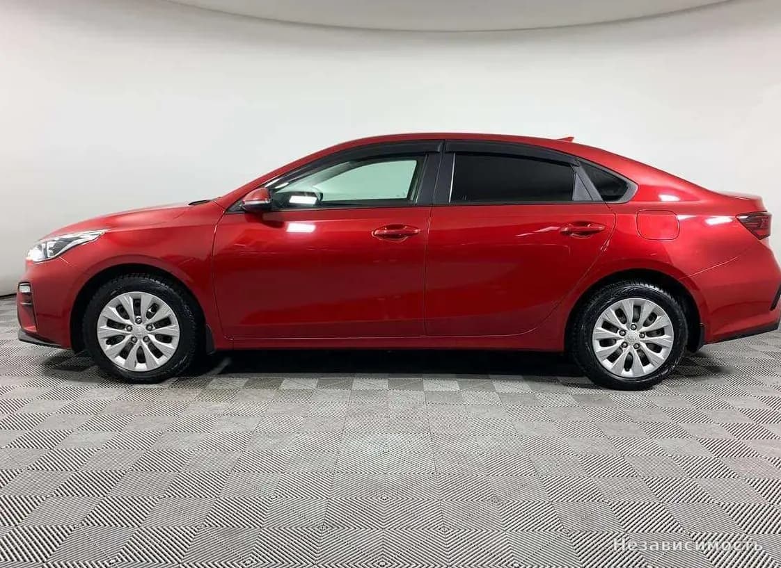KIA Cerato 2019 с пробегом — фото 7