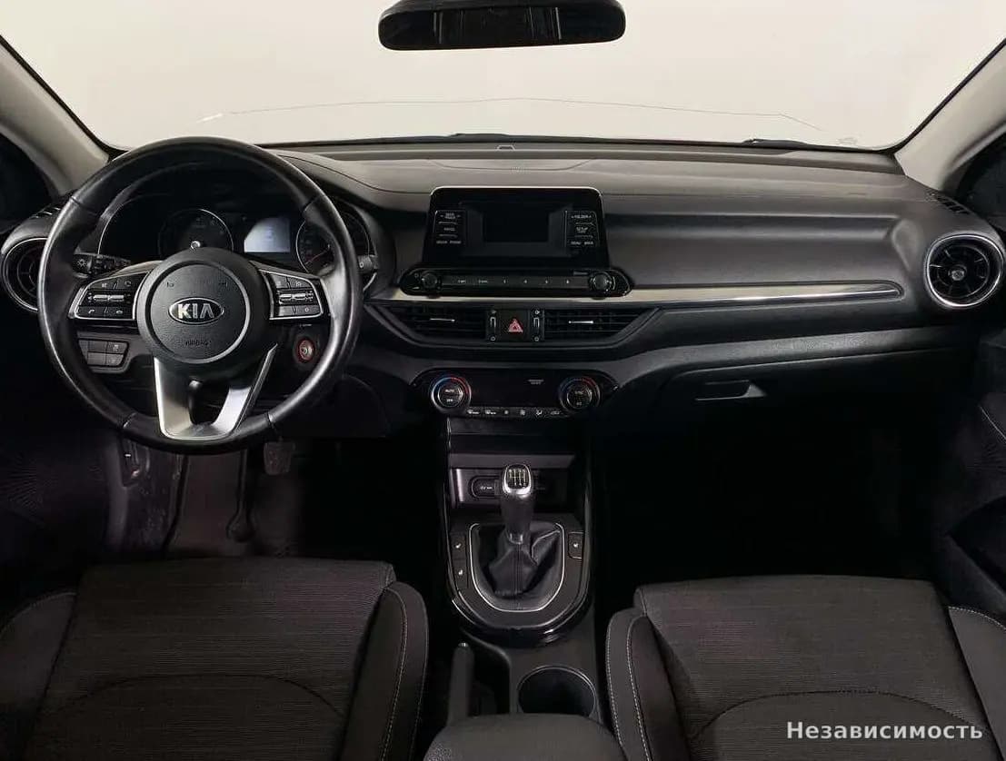 KIA Cerato 2019 с пробегом — фото 10