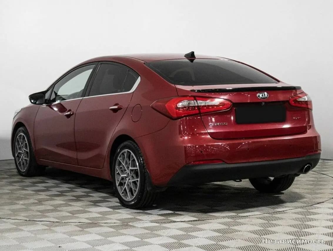 KIA Cerato 2014 с пробегом — фото 7