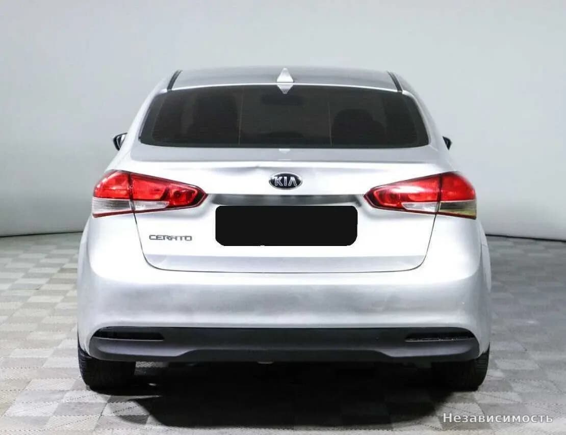 KIA Cerato 2017 с пробегом — фото 5
