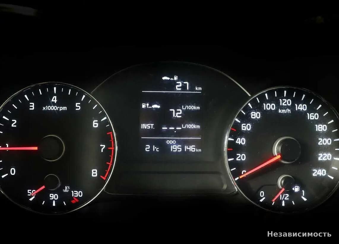 KIA Cerato 2017 с пробегом — фото 9