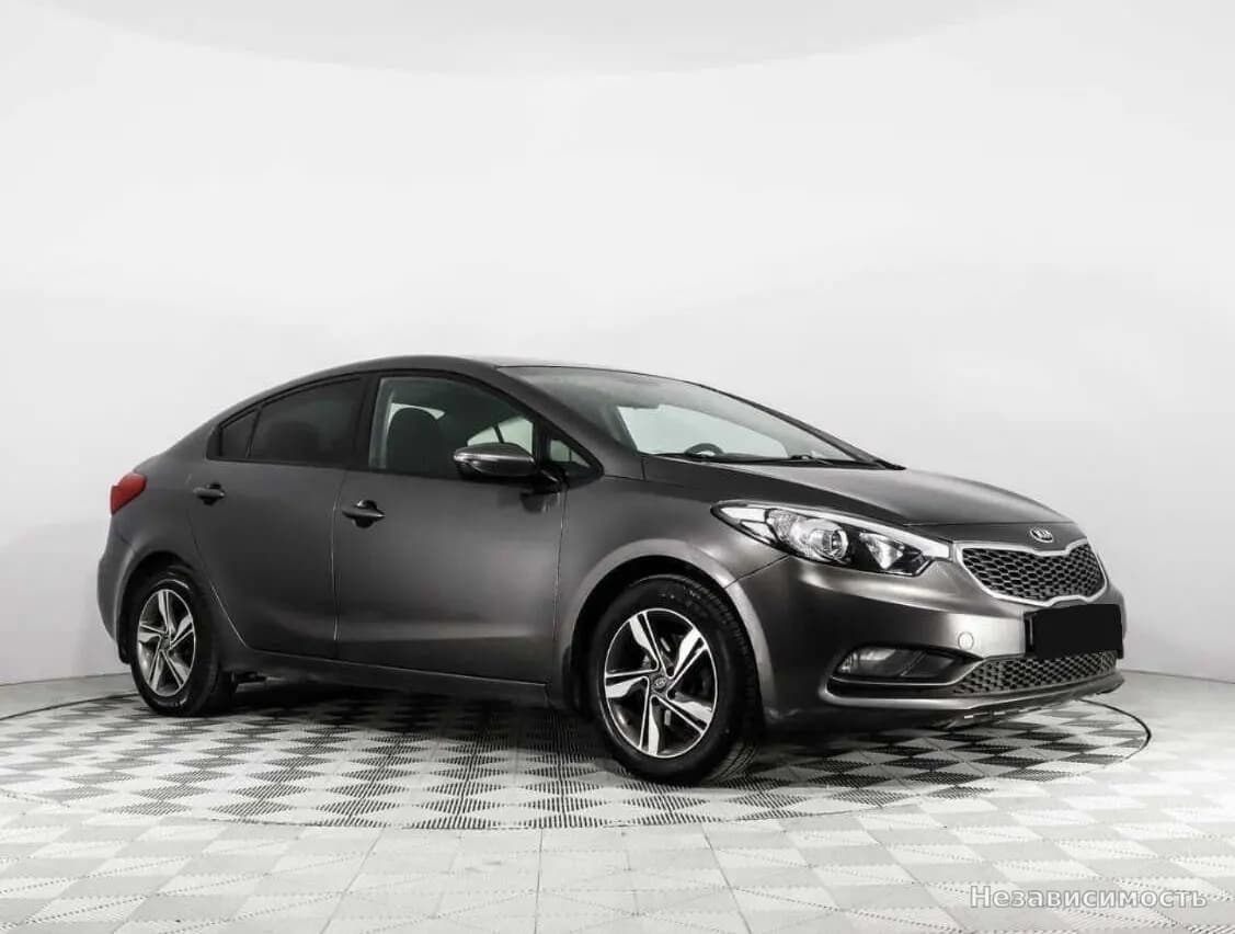 KIA Cerato 2016 с пробегом — фото 3