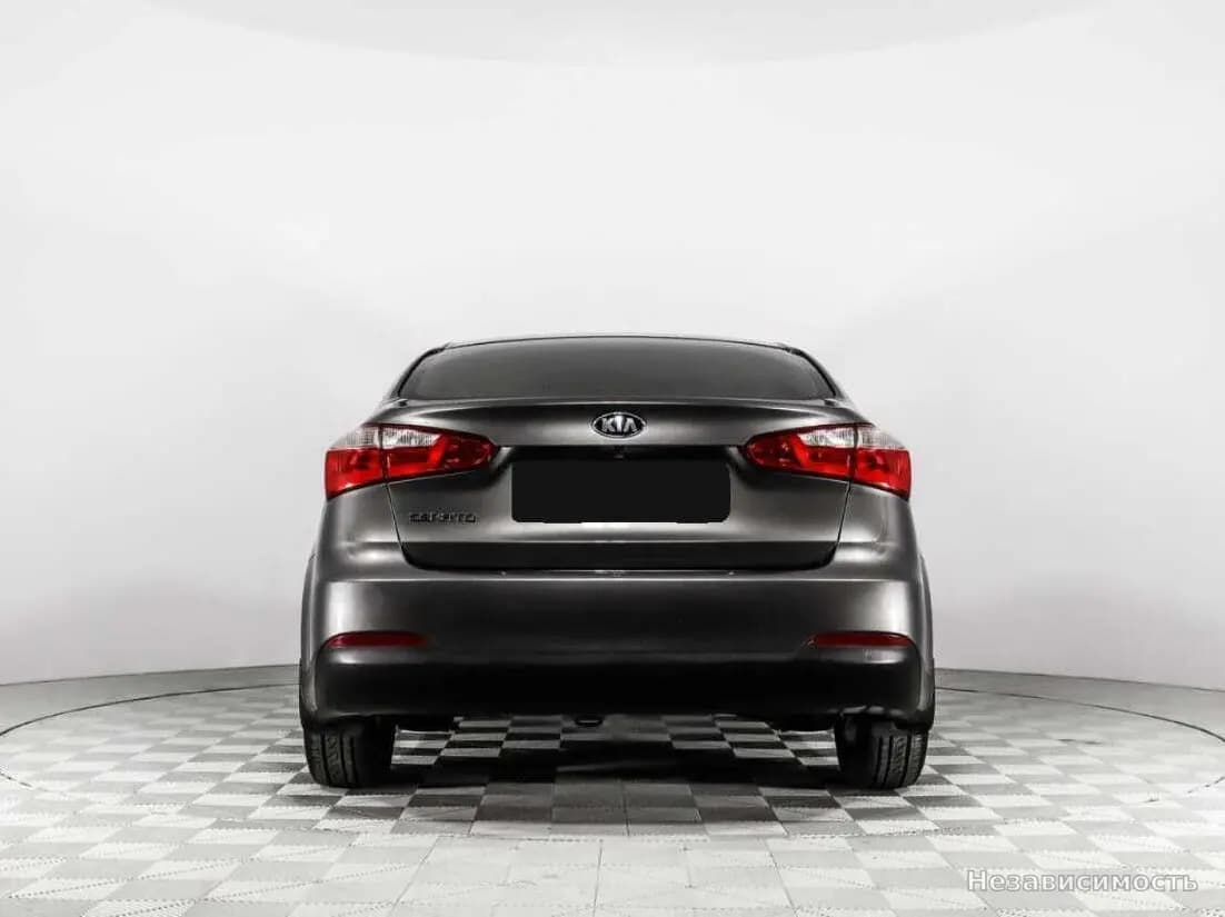 KIA Cerato 2016 с пробегом — фото 6