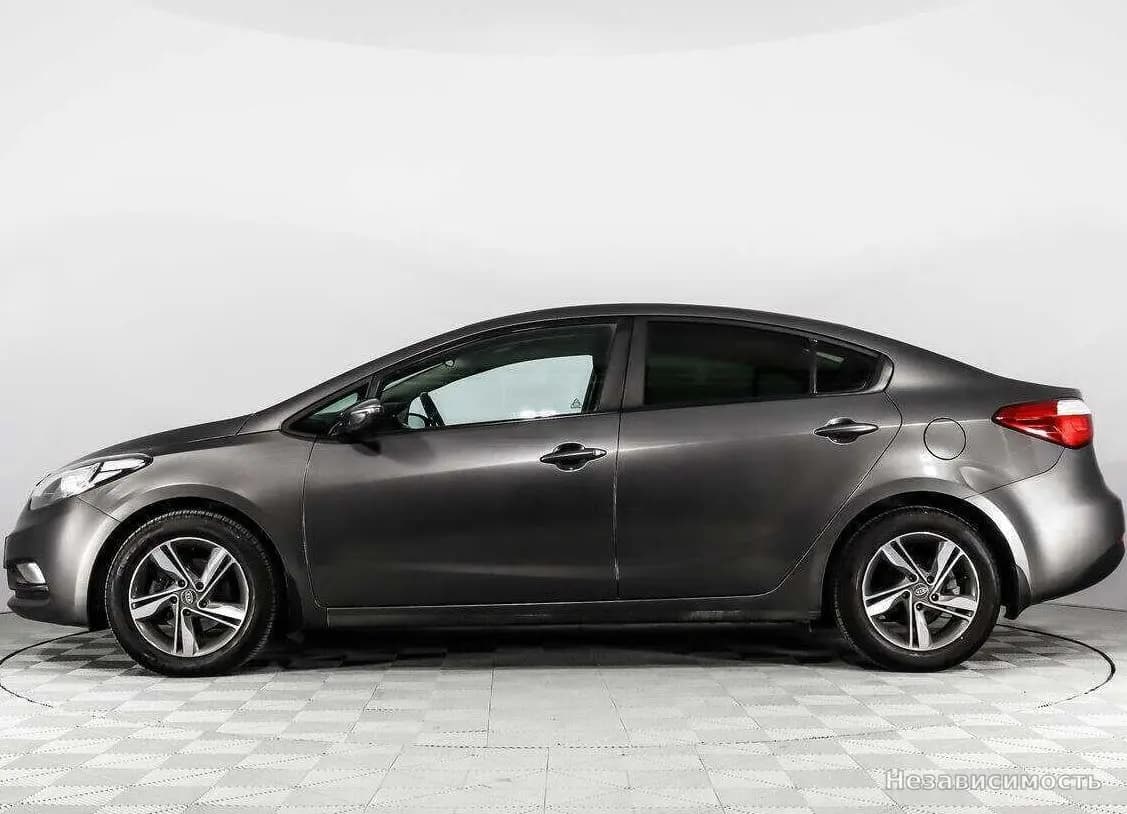 KIA Cerato 2016 с пробегом — фото 8