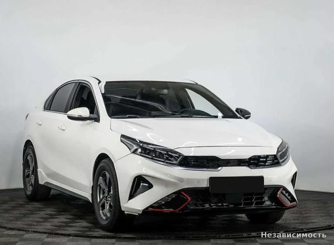 KIA Cerato 2022 с пробегом — фото 3