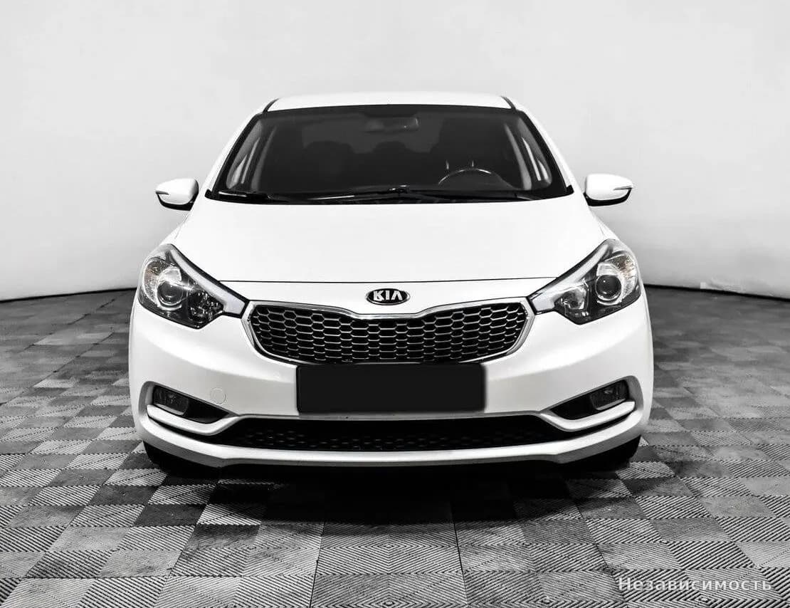KIA Cerato 2013 с пробегом — фото 2