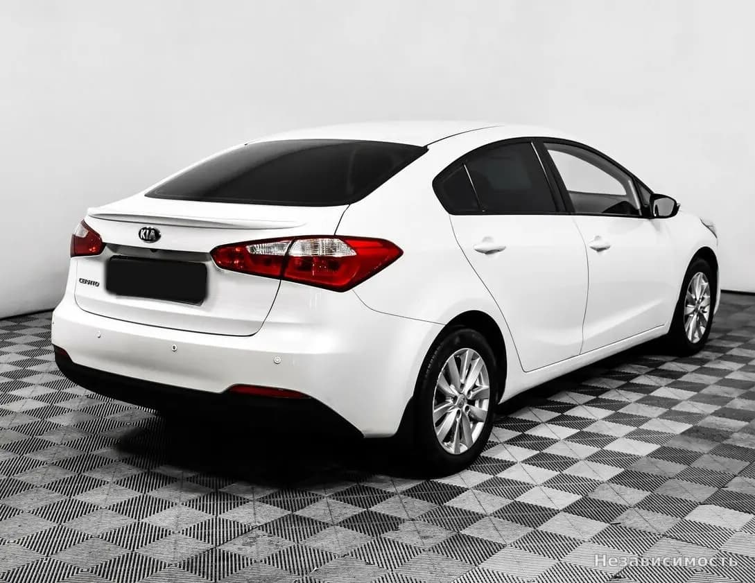 KIA Cerato 2013 с пробегом — фото 5