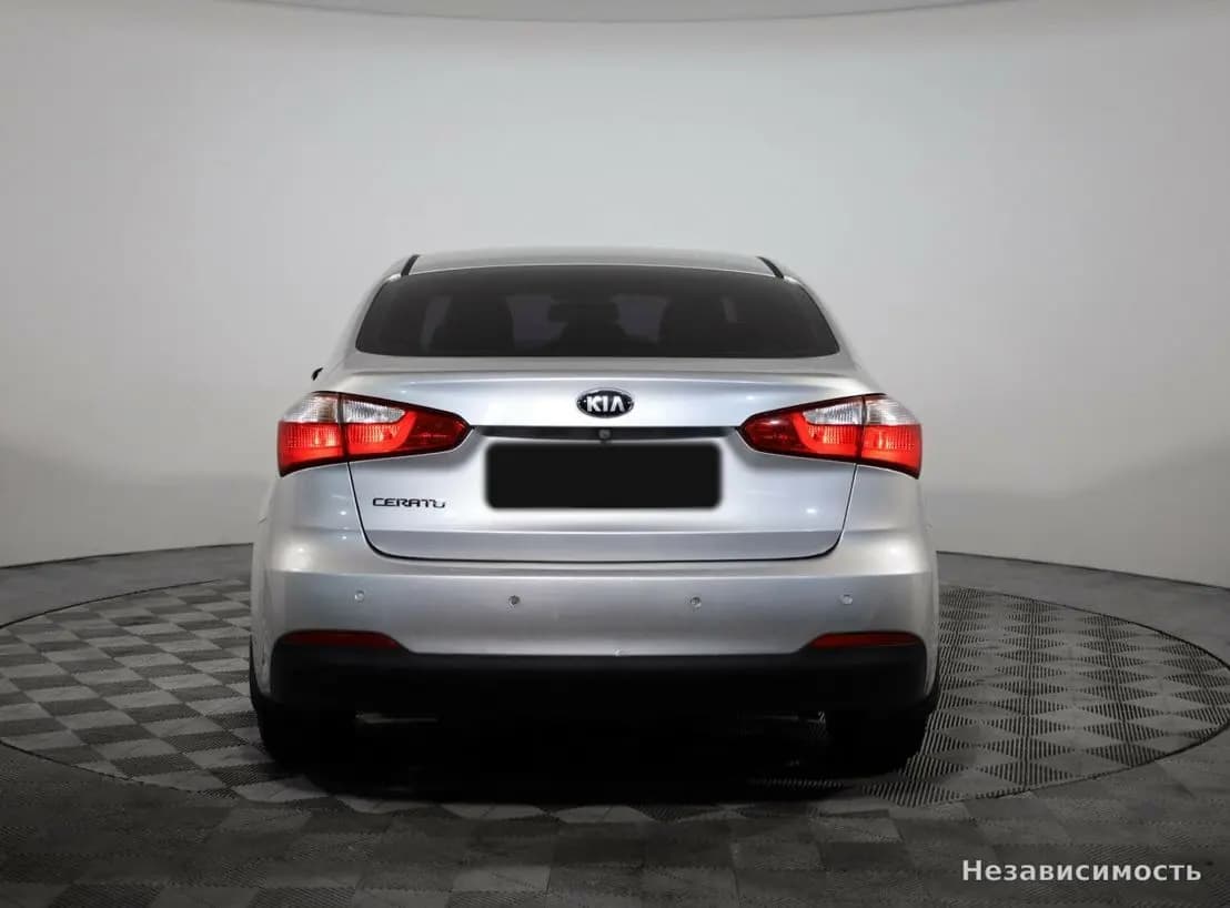 KIA Cerato 2013 с пробегом — фото 6