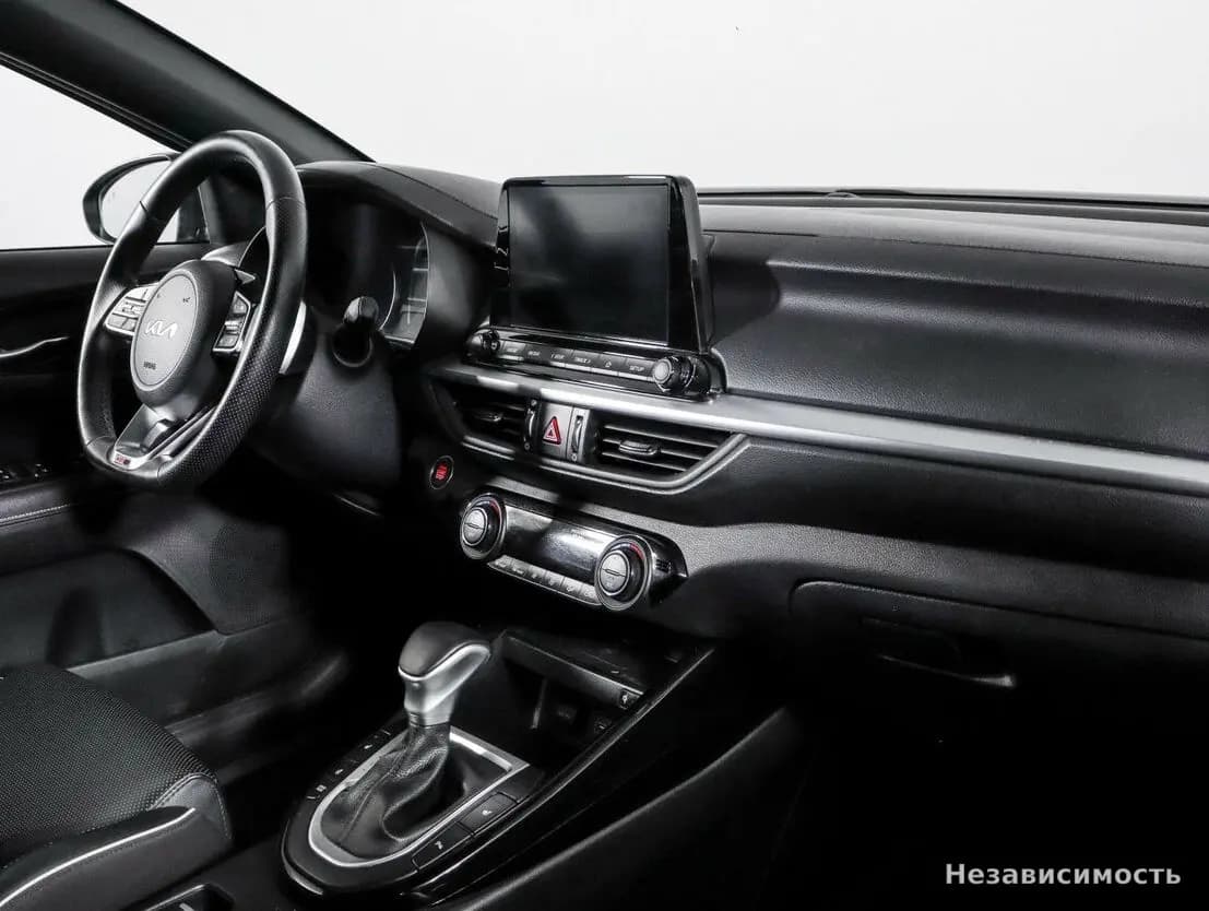 KIA Cerato 2022 с пробегом — фото 7