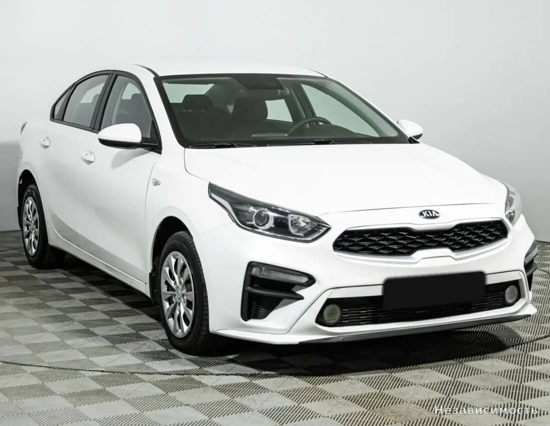 KIA Cerato 2019 с пробегом — фото 3