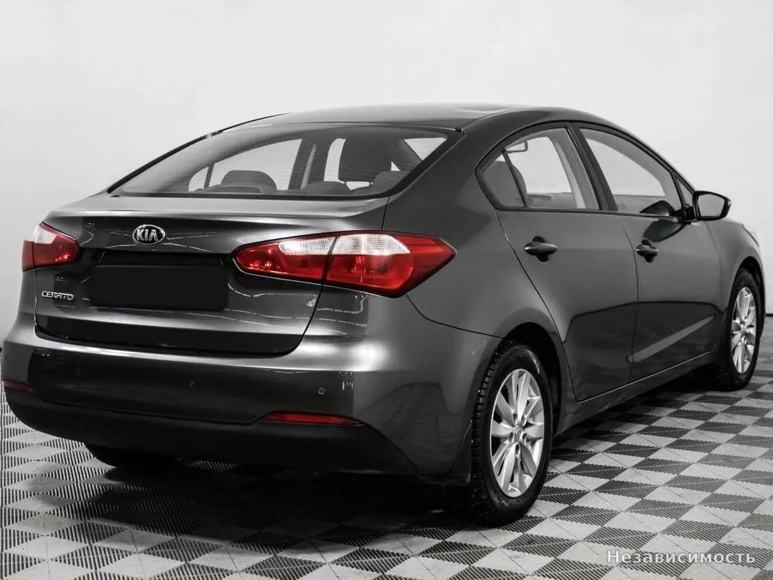 KIA Cerato 2016 с пробегом — фото 5