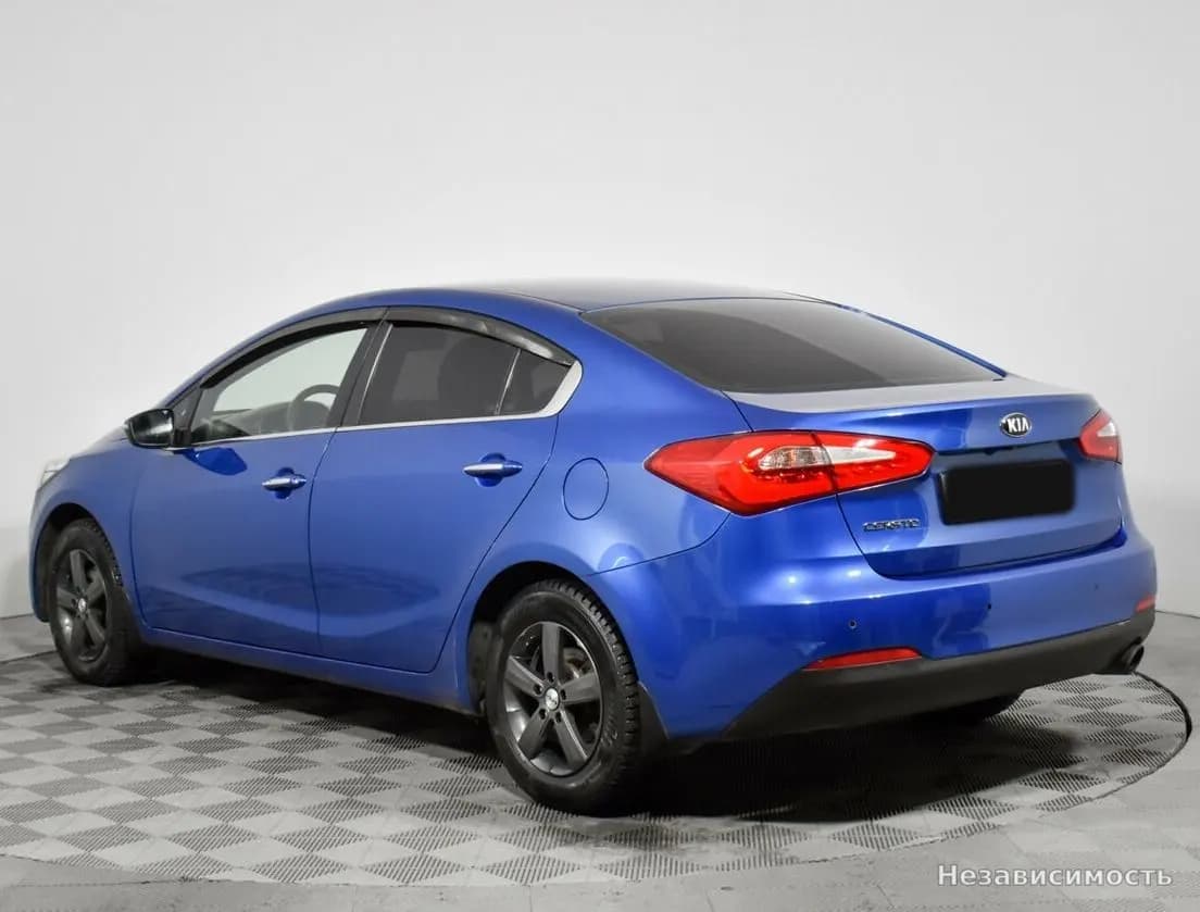 KIA Cerato 2014 с пробегом — фото 7