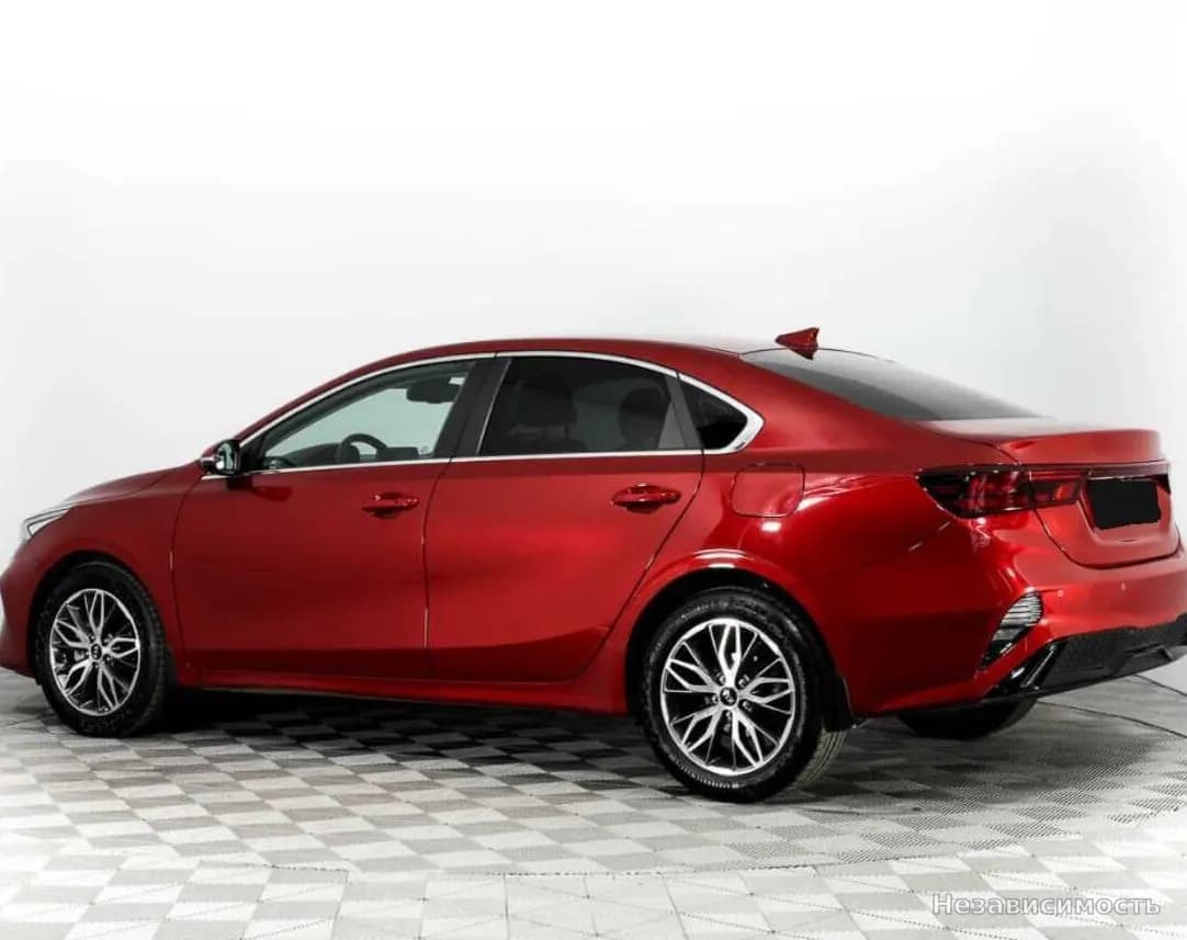 KIA Cerato 2021 с пробегом — фото 6