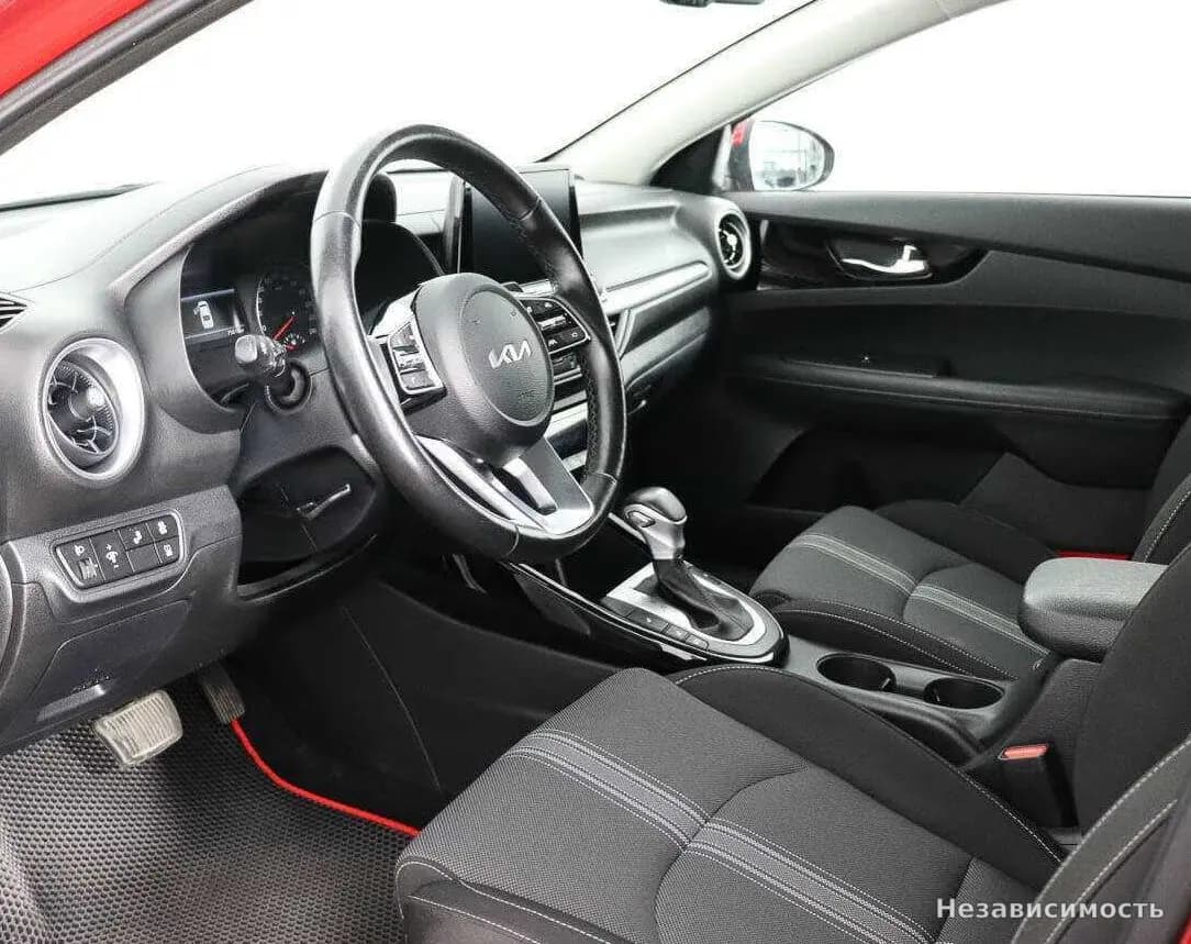 KIA Cerato 2021 с пробегом — фото 9