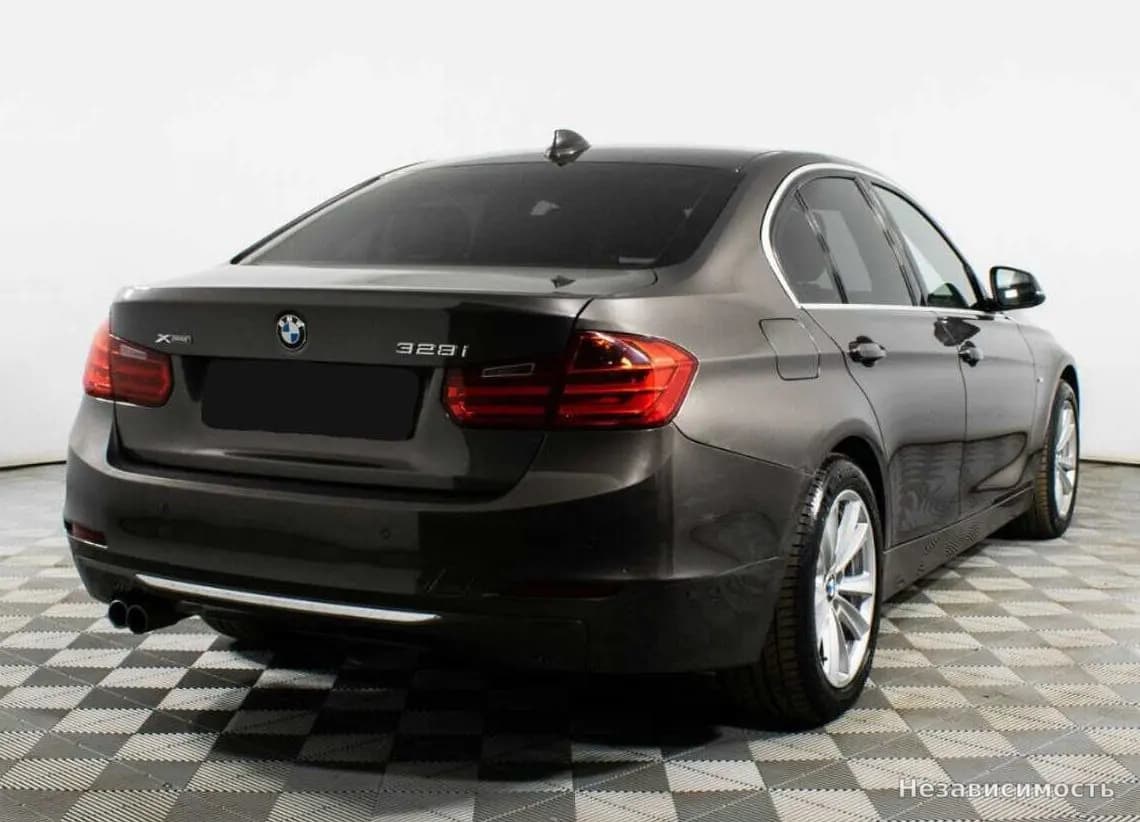 BMW 3 серии 2013 с пробегом — фото 5