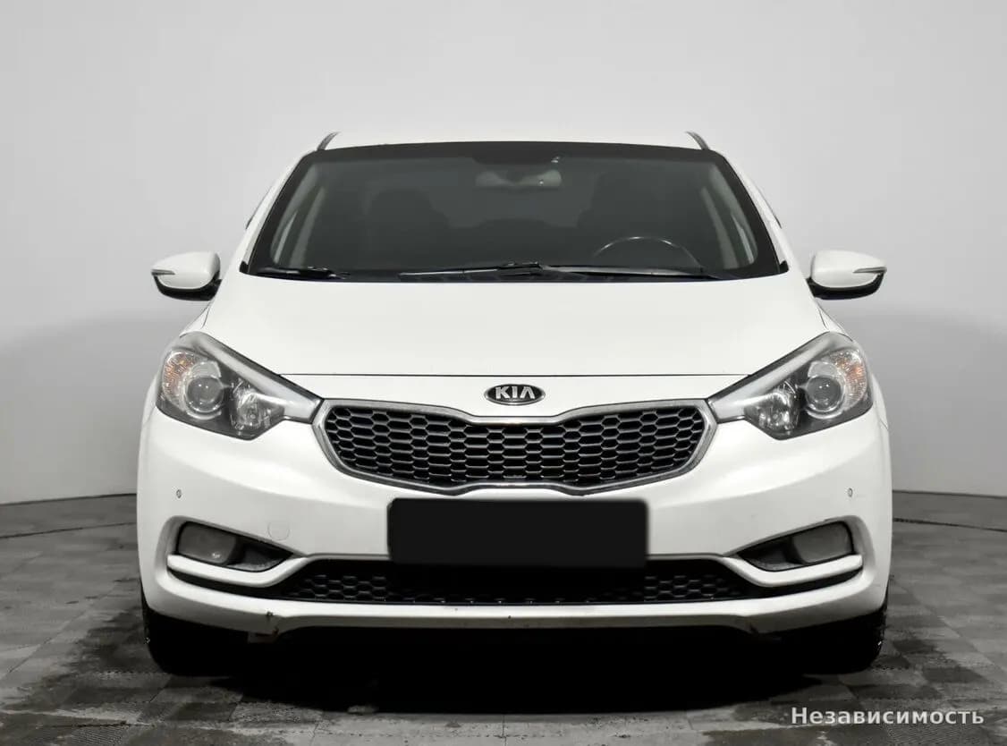 KIA Cerato 2015 с пробегом — фото 2