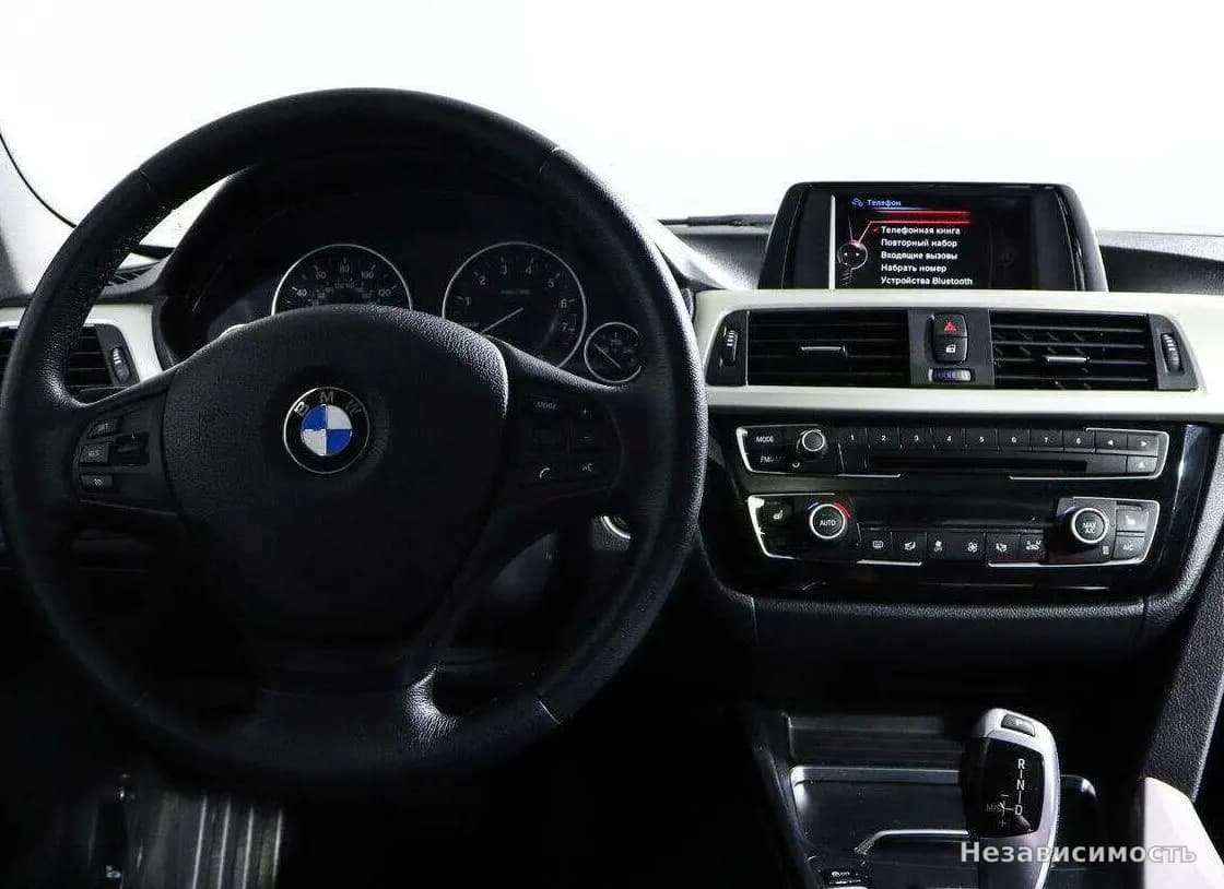 BMW 3 серии 2016 с пробегом — фото 9