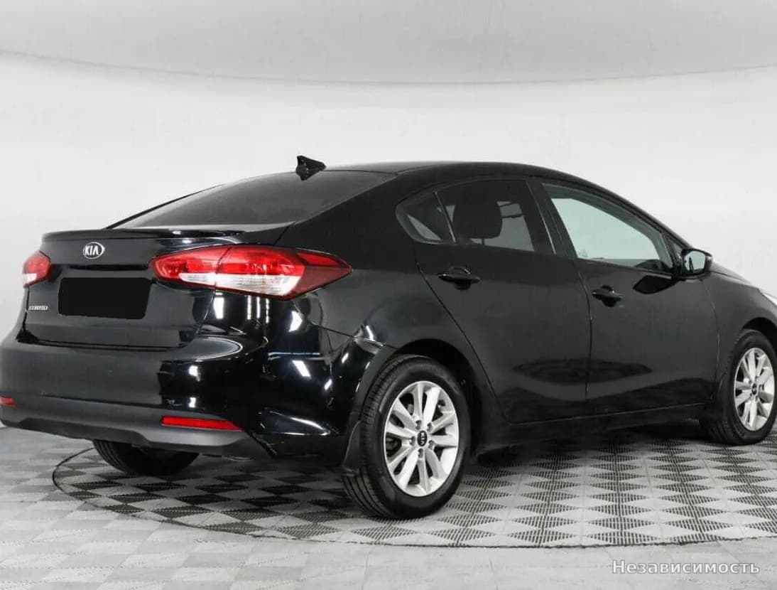 KIA Cerato 2018 с пробегом — фото 3