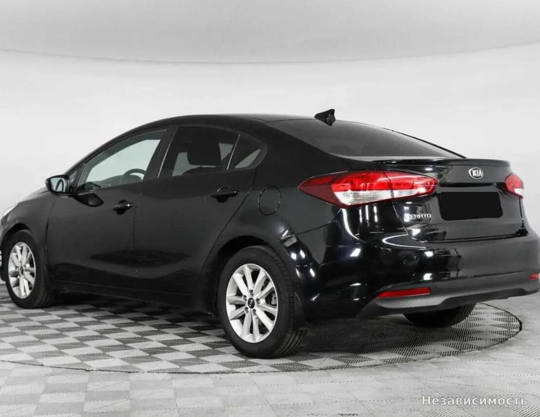 KIA Cerato 2018 с пробегом — фото 4