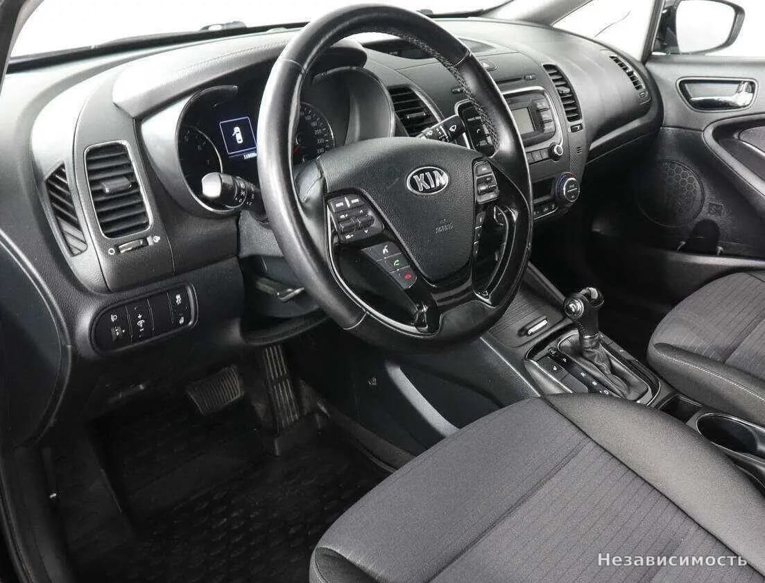 KIA Cerato 2018 с пробегом — фото 5
